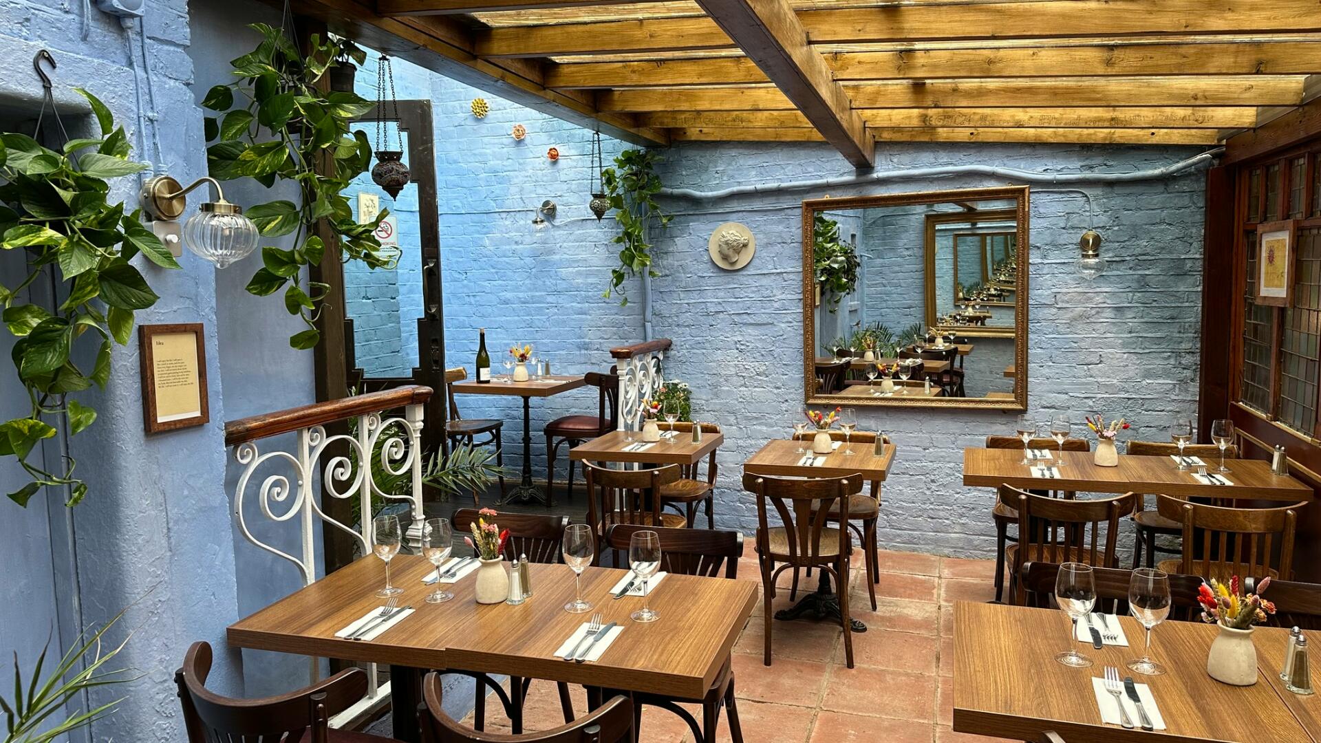 Funeral Wake Venues for Hire in Leicester