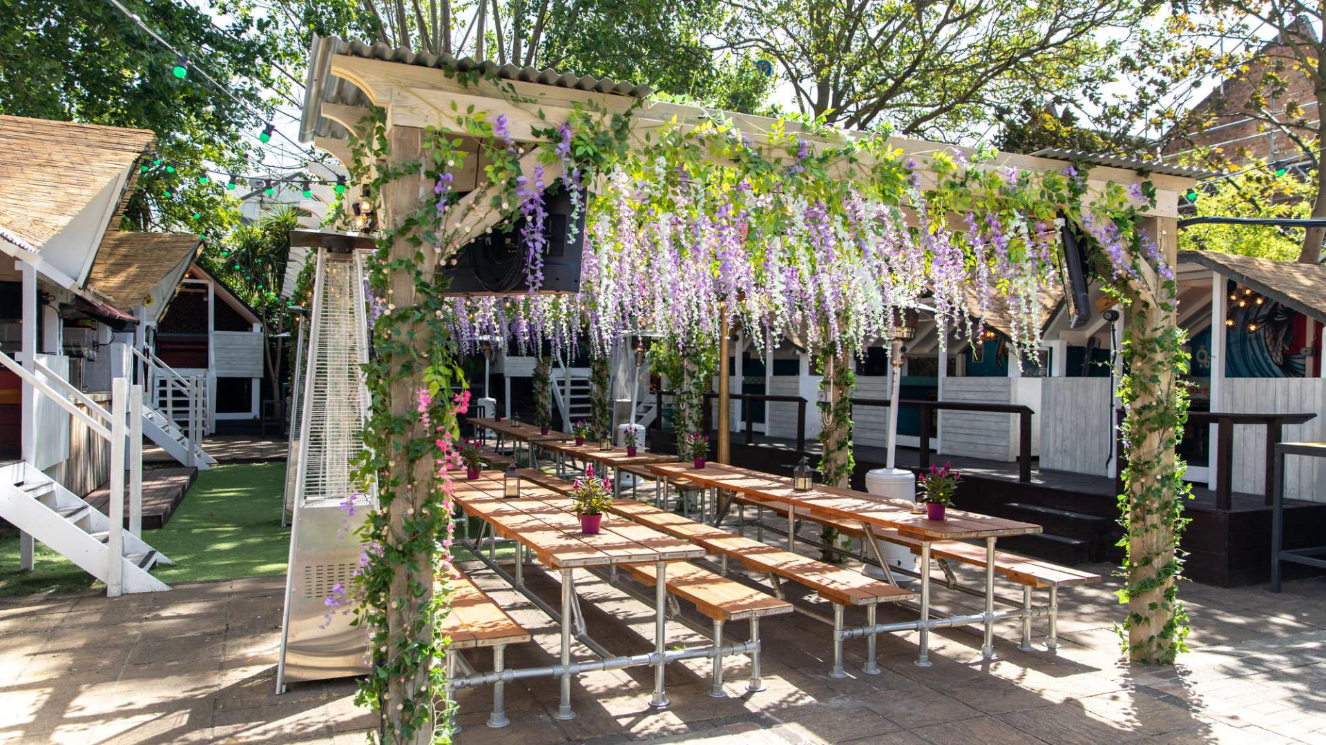 Summer Party Venues for Hire in Westminster