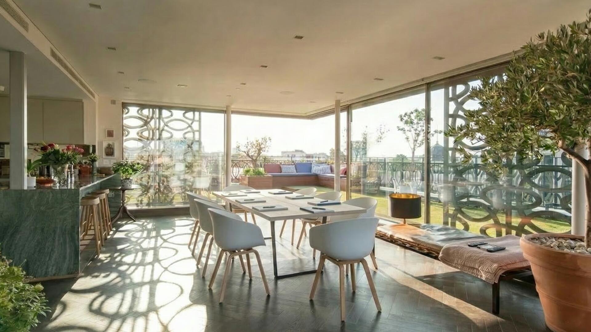 Restaurants with Private Rooms for Hire in Darlinghurst, Sydney