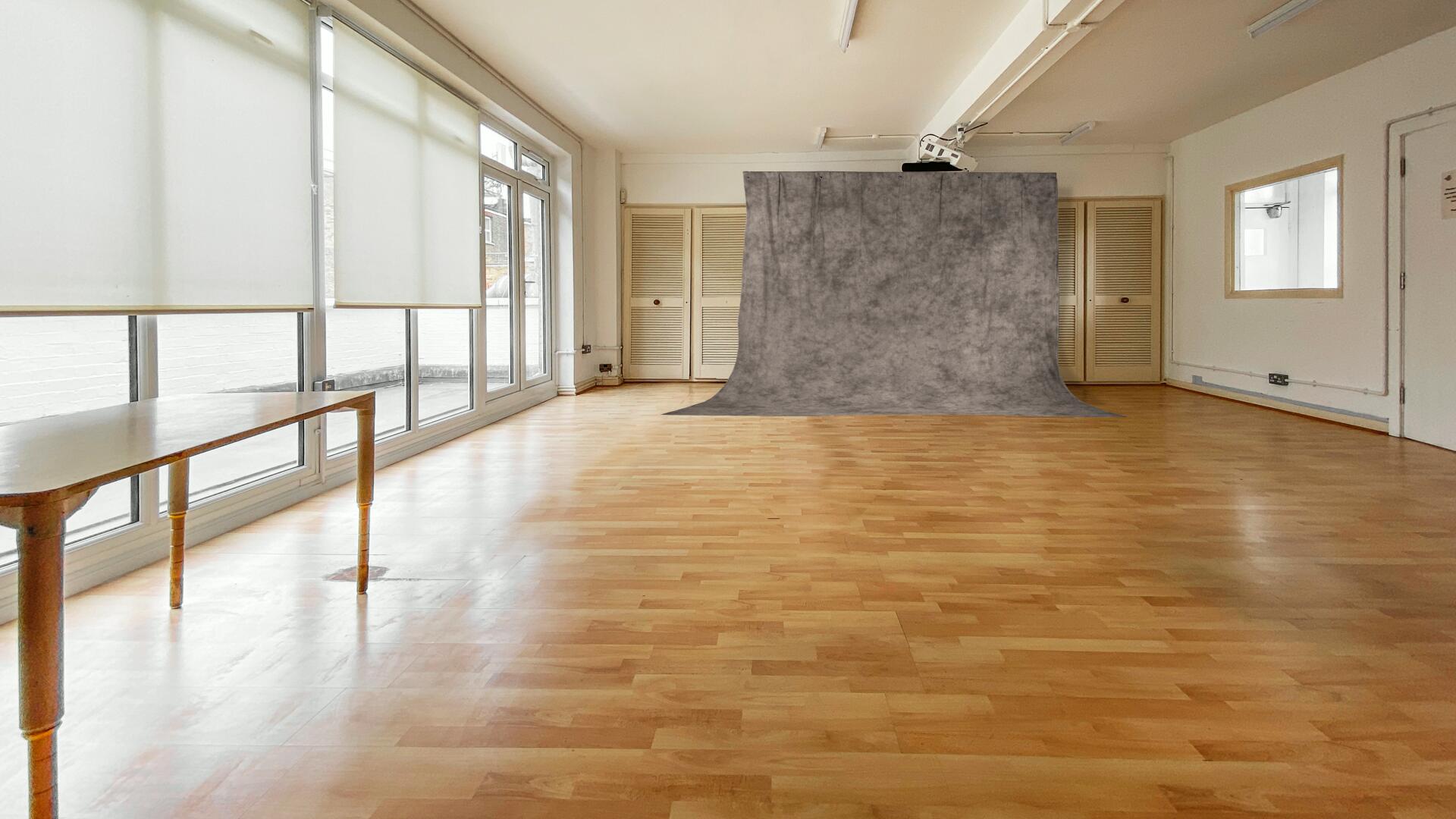 Photo Studios for Hire in Docklands, London