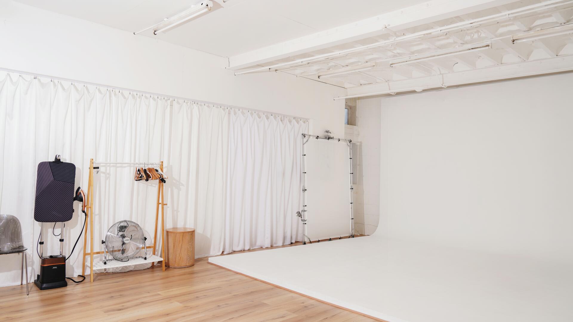 Photo Studios for Hire in Brent Cross, London