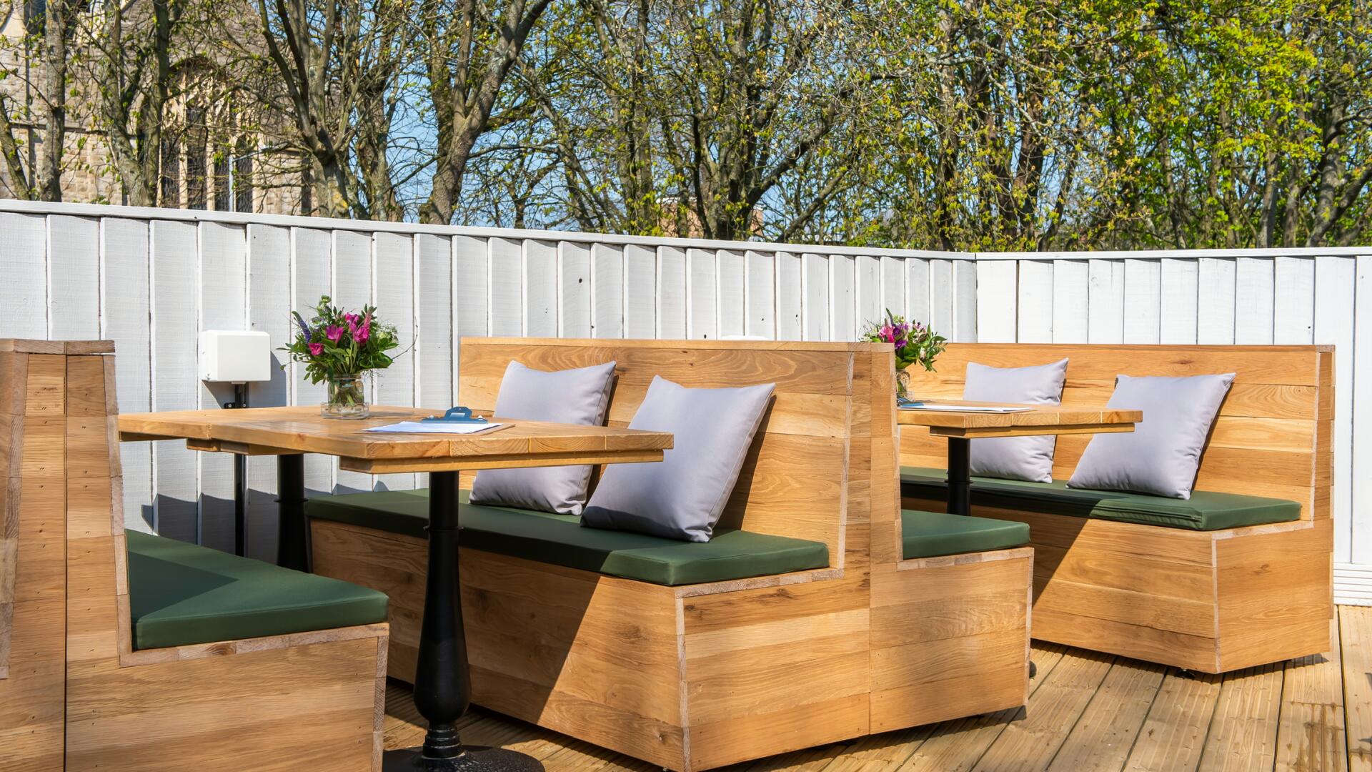 Private Bars for Hire in Tower Hill, London