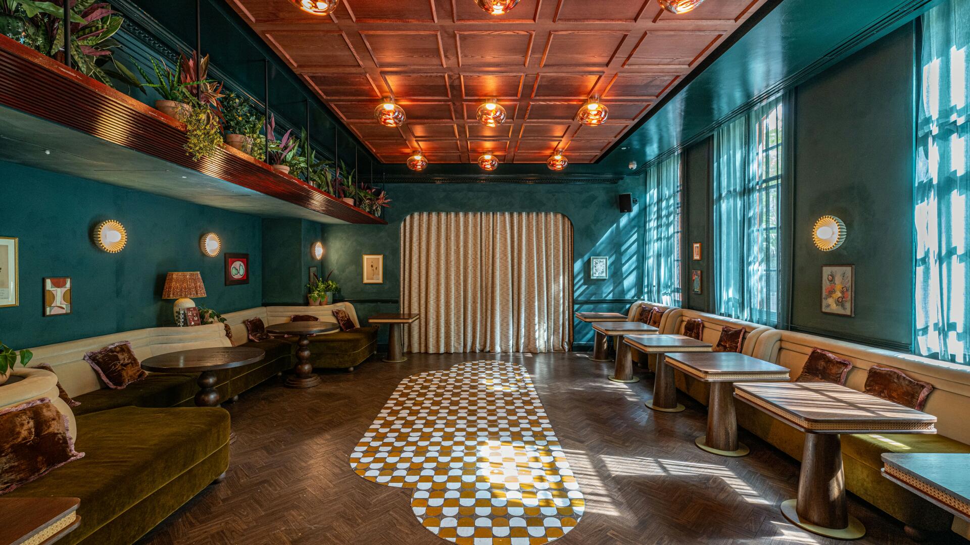 Cheap Party Venues for Hire in Watford