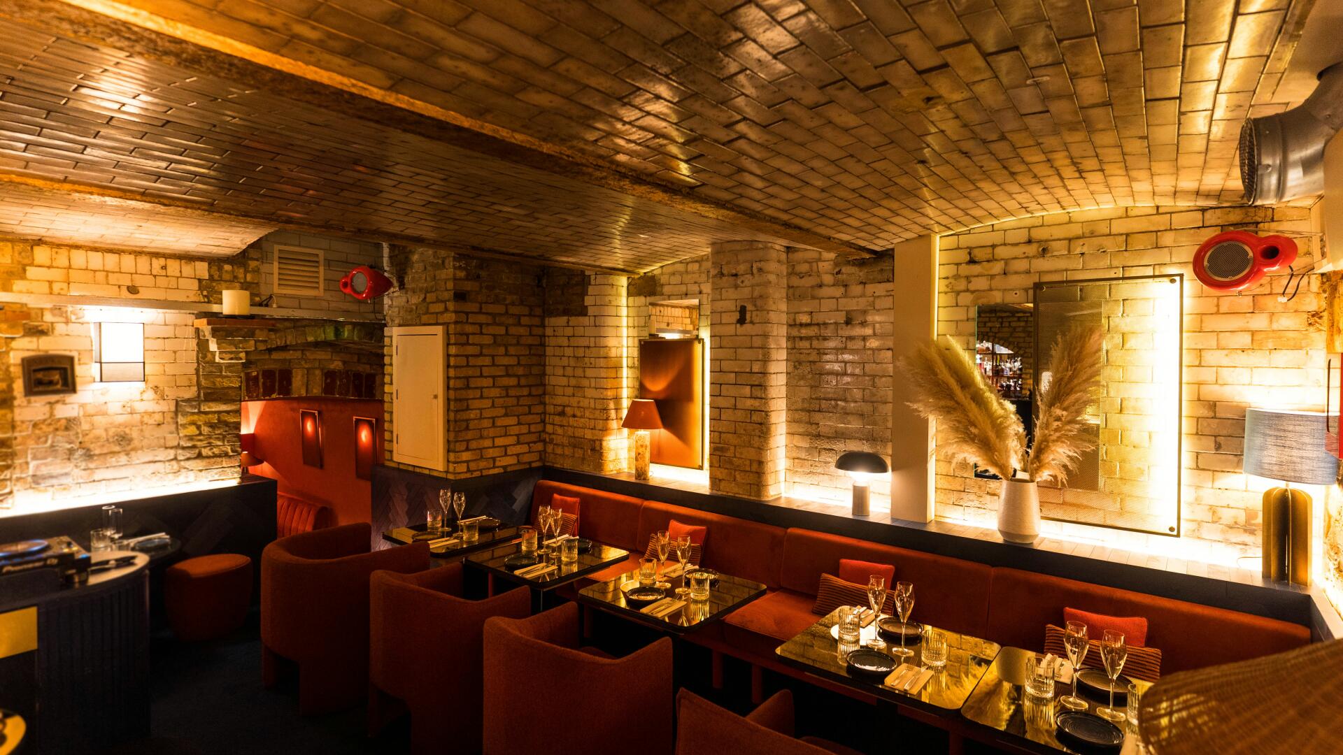 Cheap Party Venues for Hire in Milton Keynes