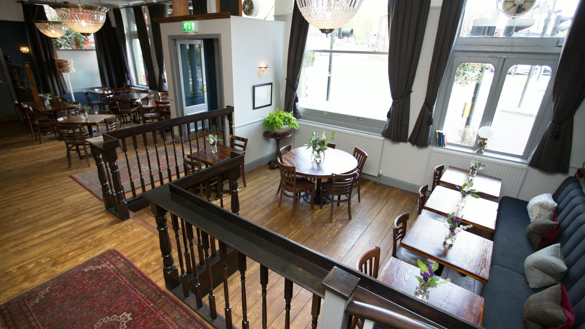 Cheap Party Venues for Rent in Palo Alto, CA