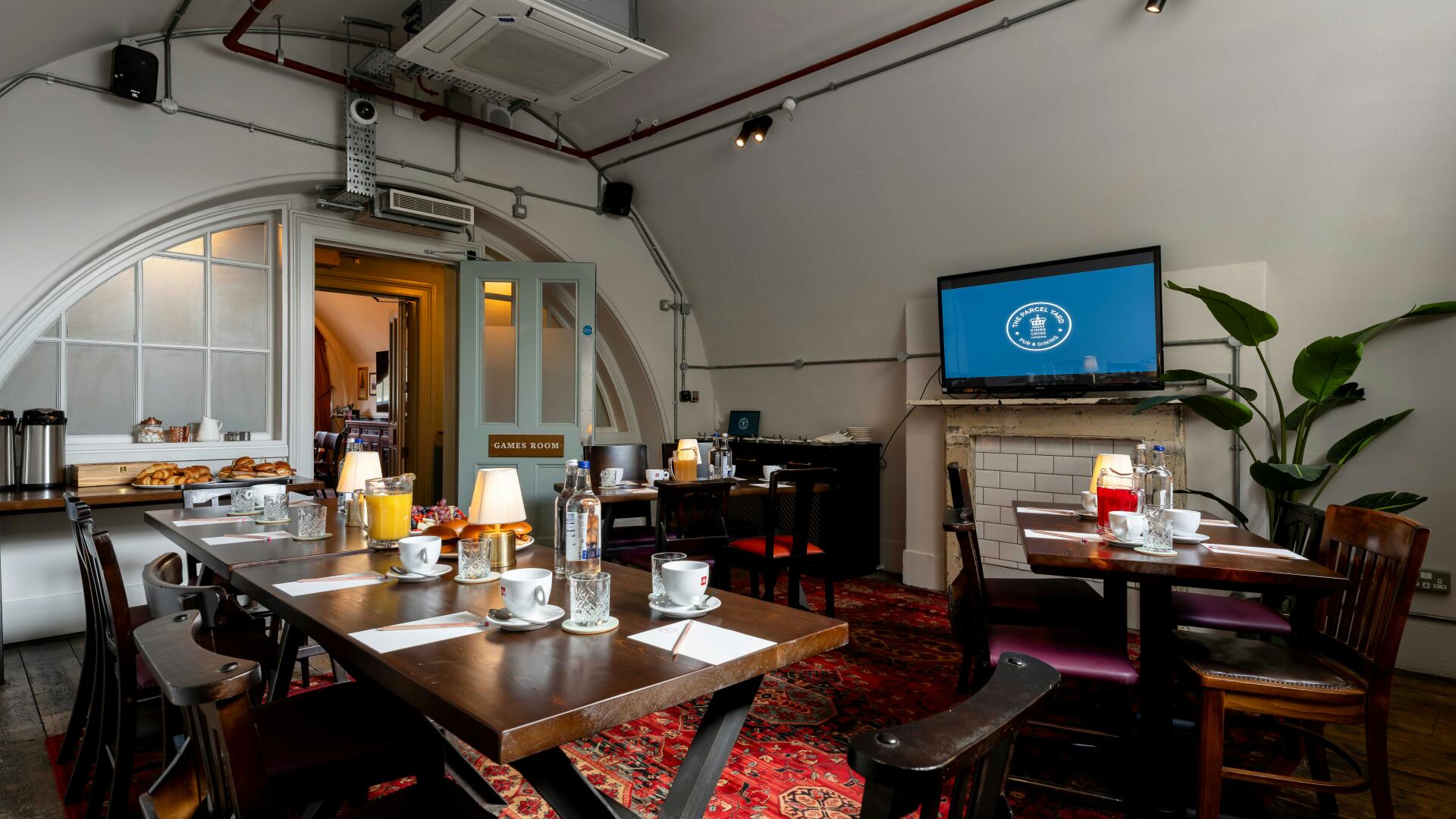 Small Party Venues for Hire in Exeter
