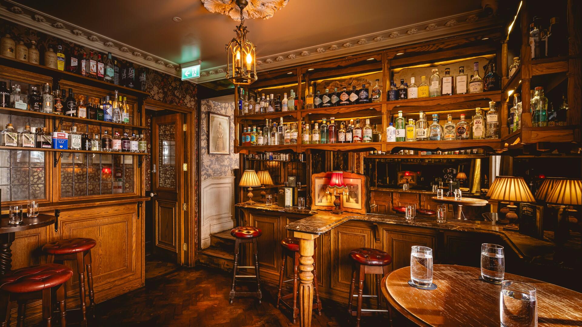 Cocktail Party Venues for Hire in Luton
