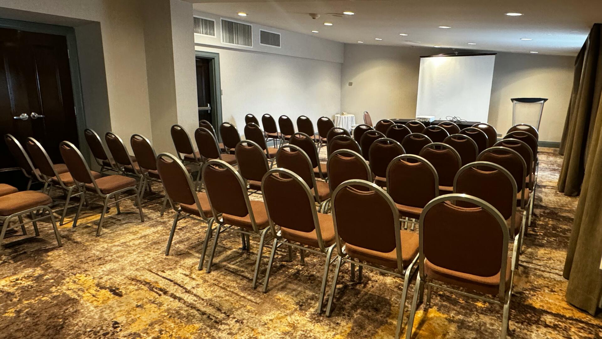 Conference Hotels for Rent in Toronto, ON