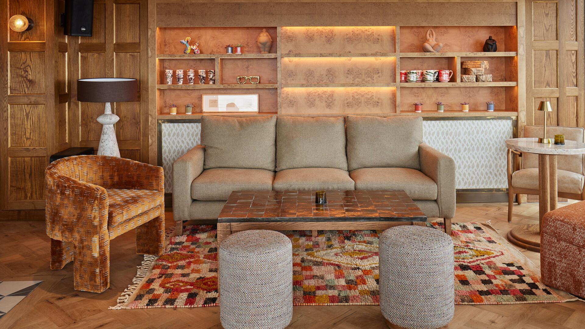 Lounges for Rent in Denver, CO