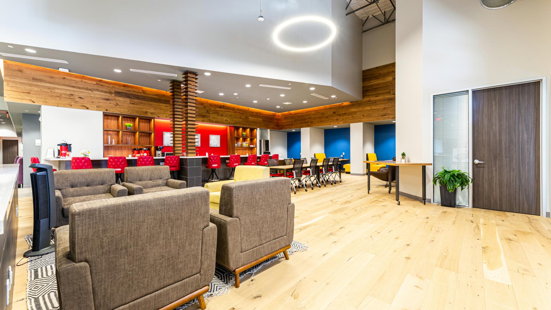 Lounges for Rent in Miami, FL