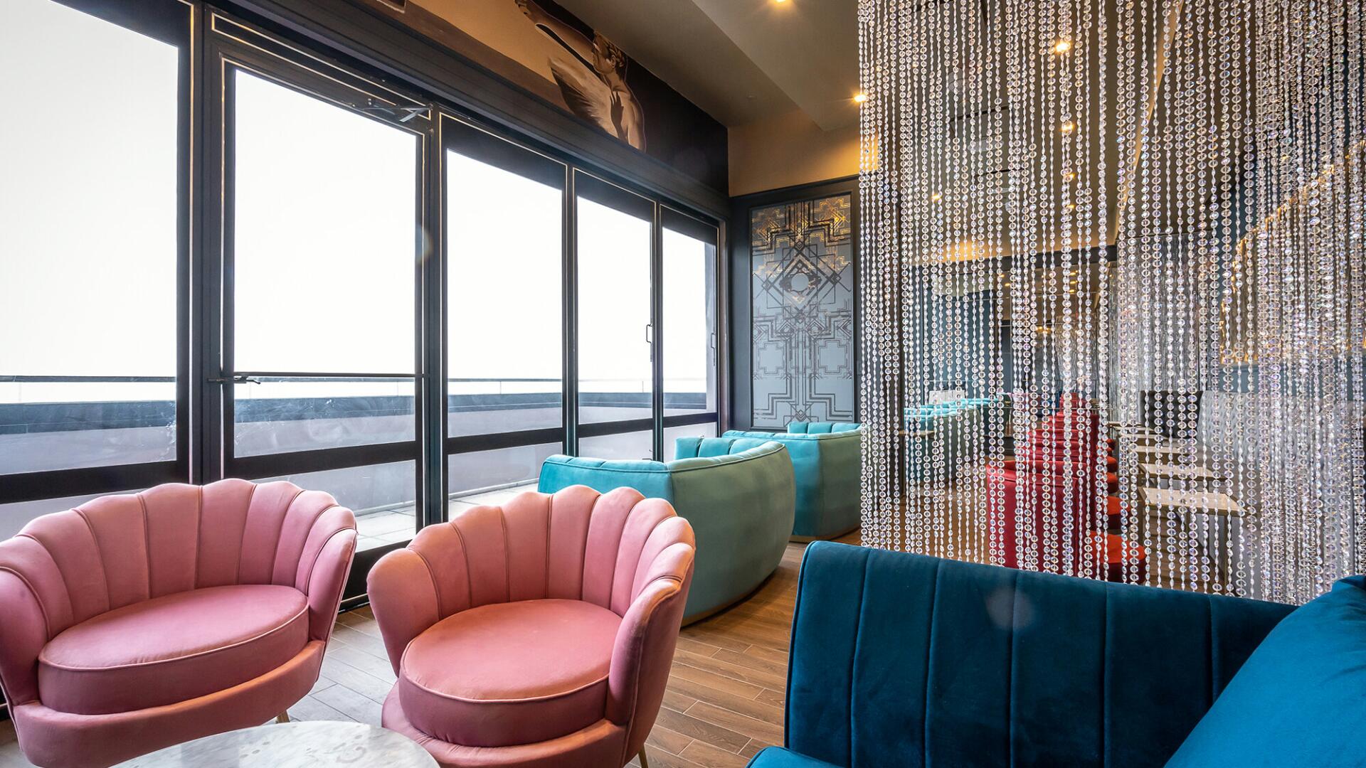 Lounges for Hire in Bath