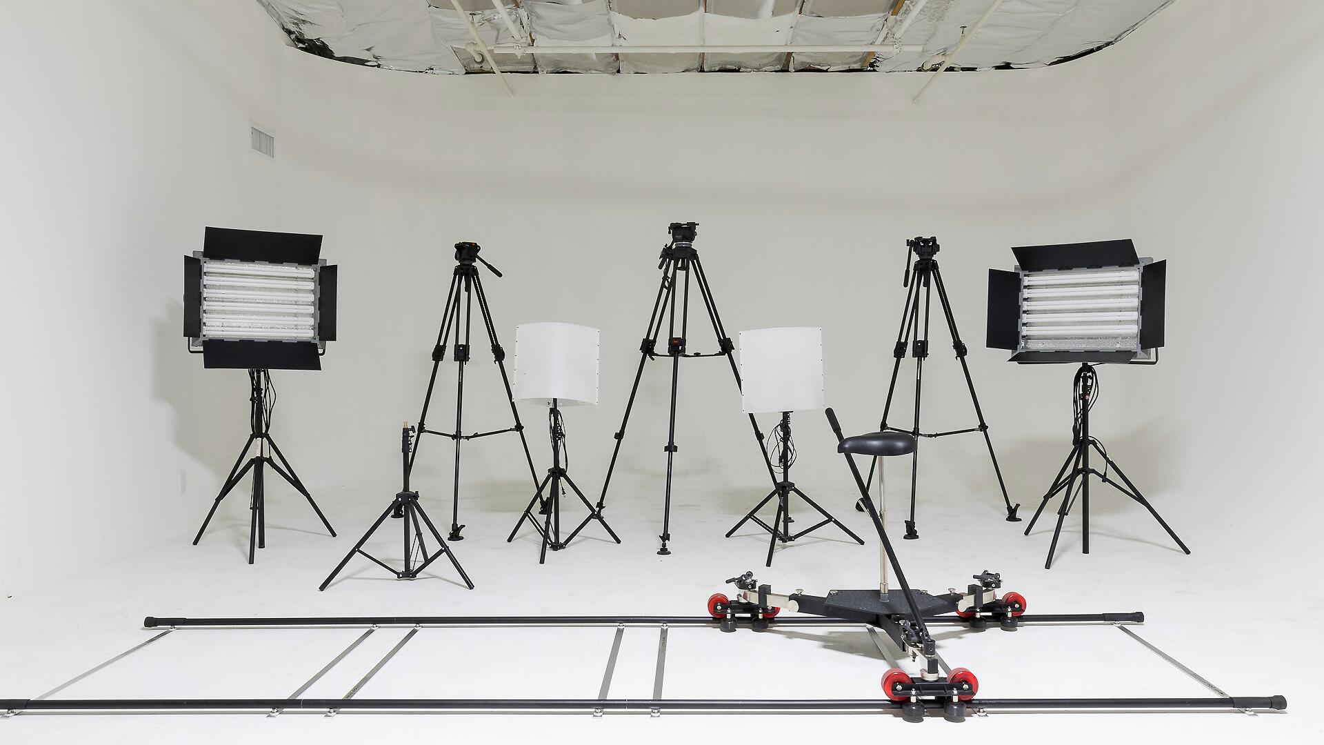 Cheap Photo Studios for Rent in Burbank, CA
