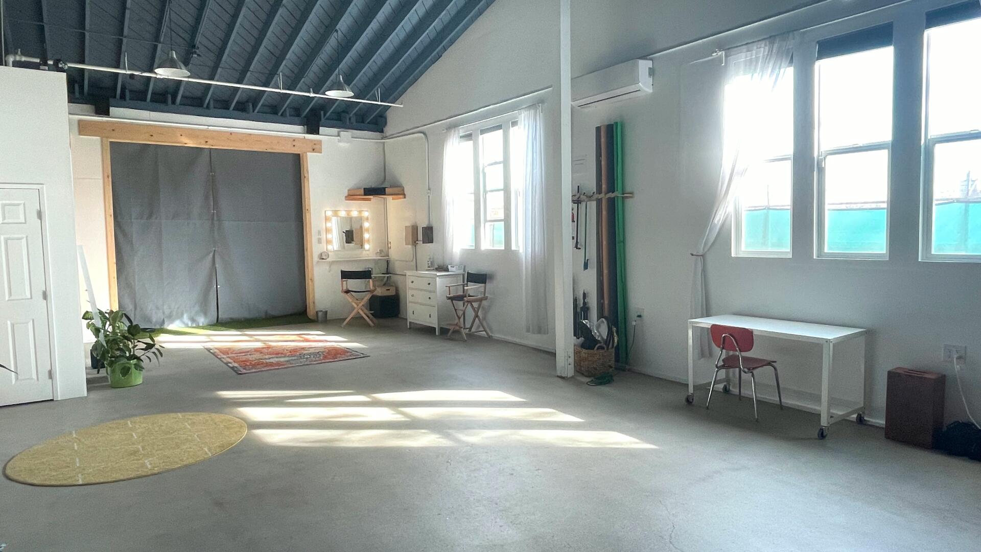 Cheap Photo Studios for Hire in Dublin
