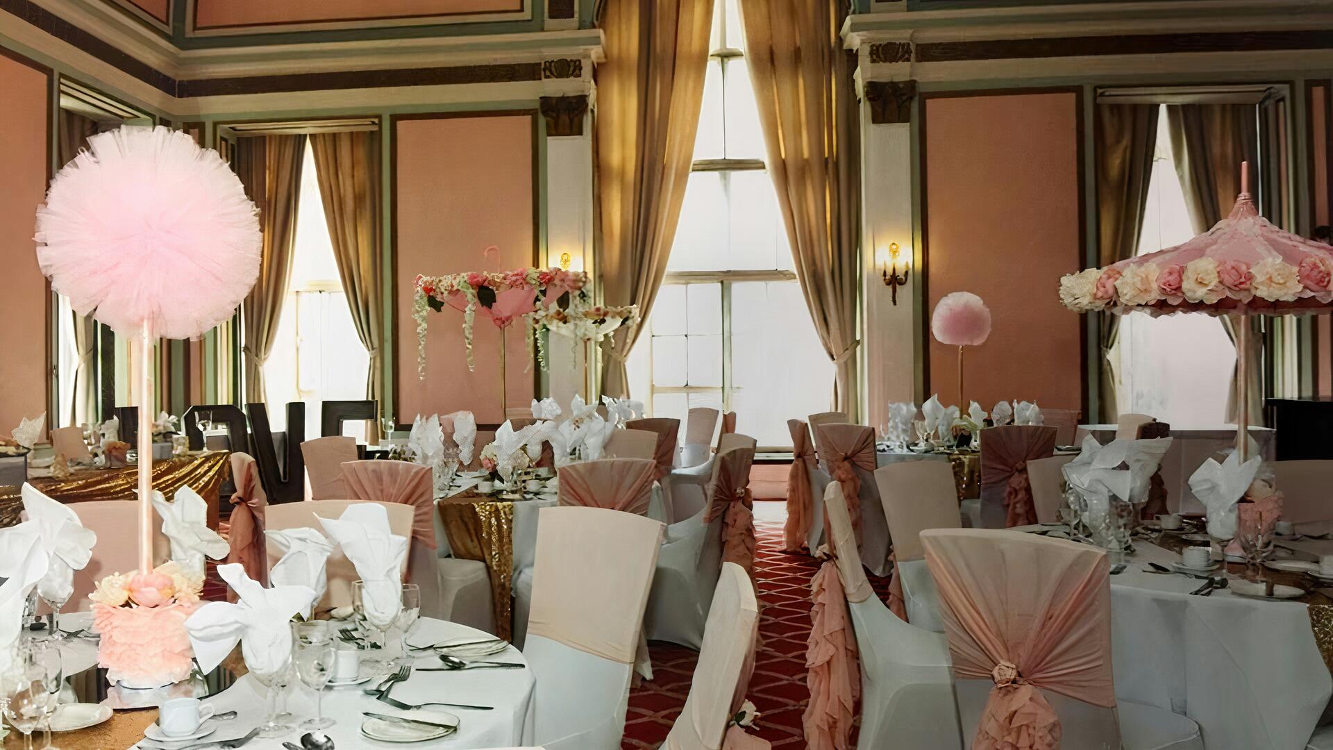 Large Wedding Venues for Hire in Cheltenham