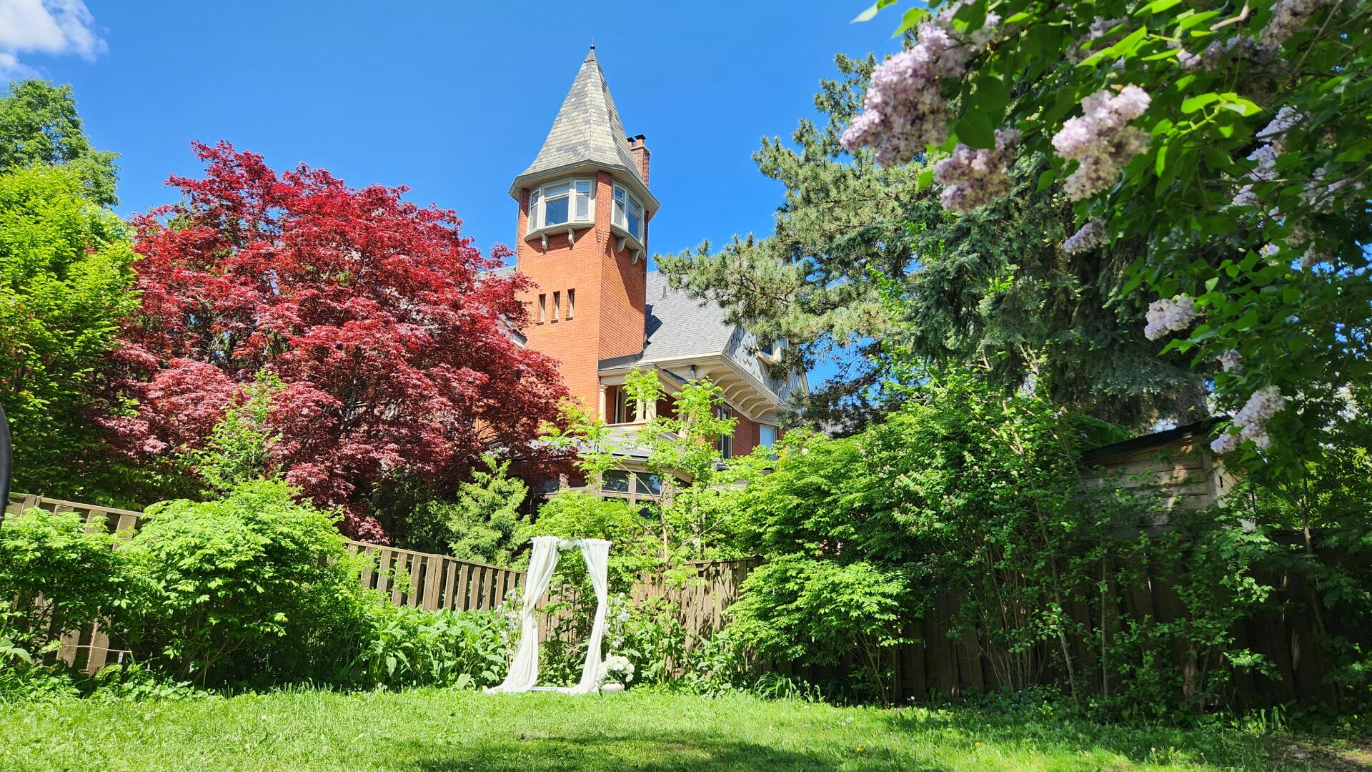 Garden Wedding Venues for Rent in Ontario