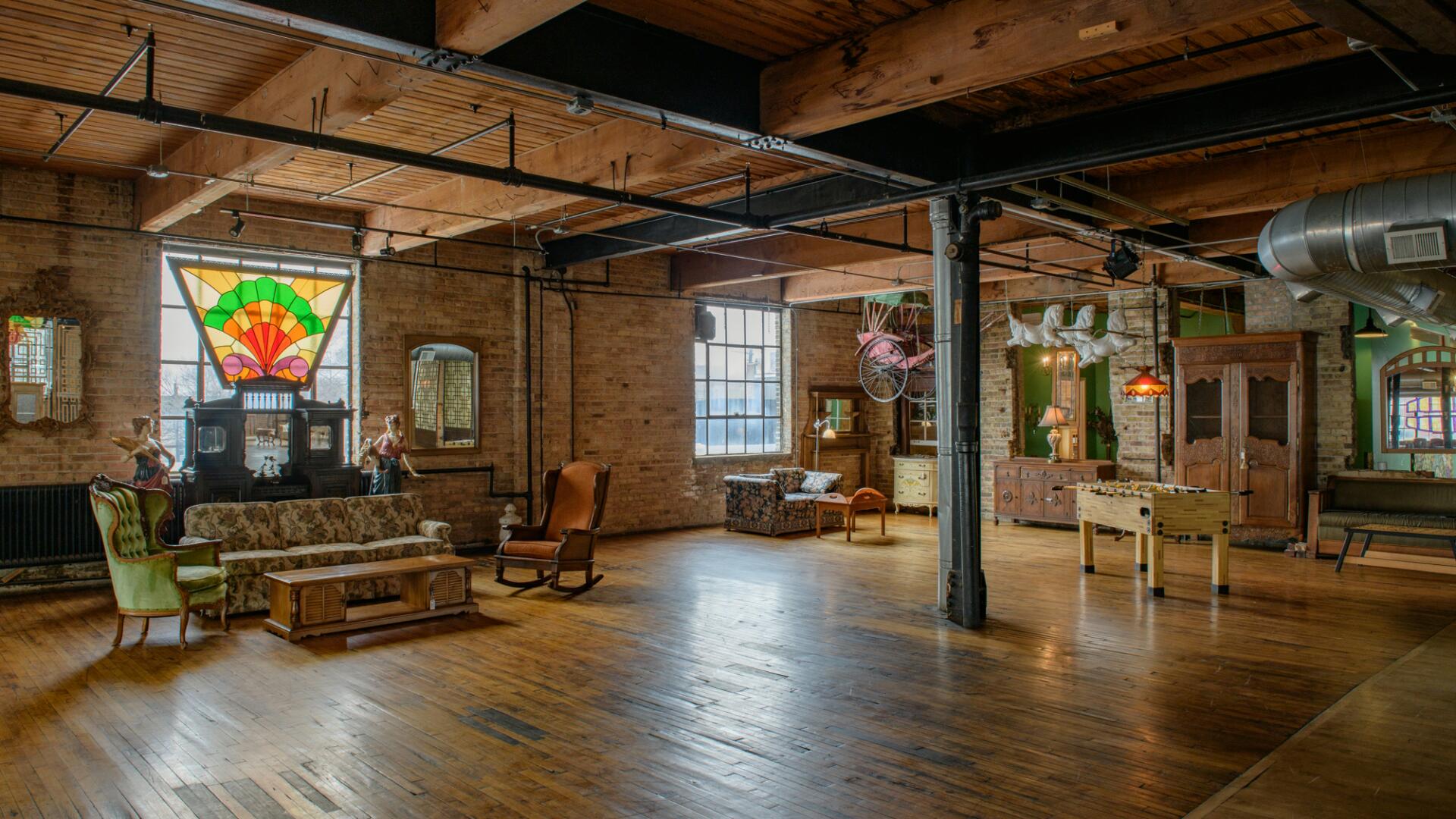 Hen Party Venues for Rent in North Carolina