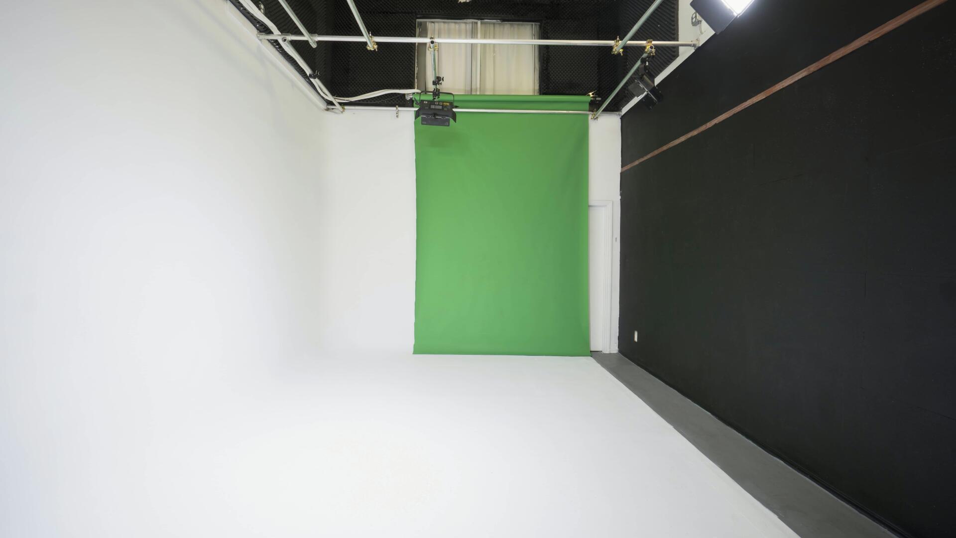 Daylight Studios for Rent in Hollywood, Los Angeles, CA