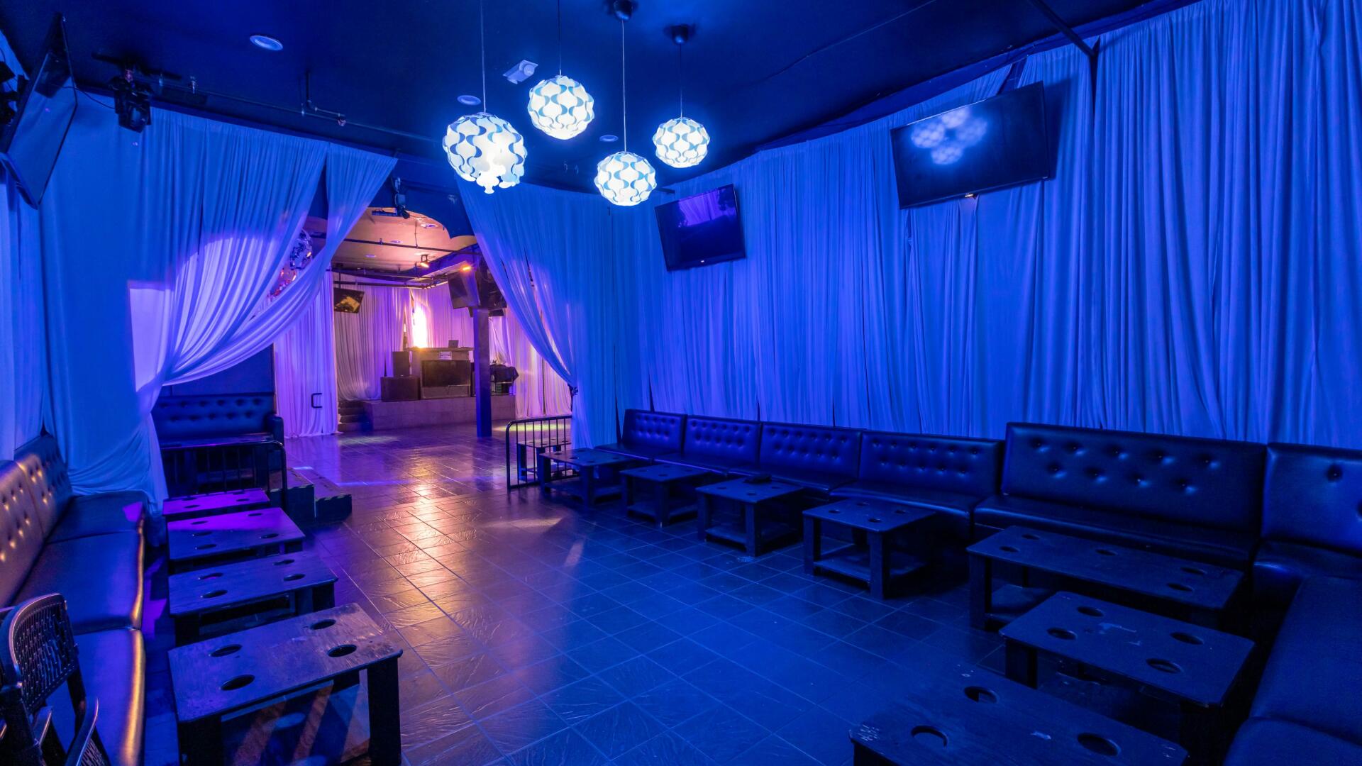 Disco Party Venues for Hire in Basingstoke