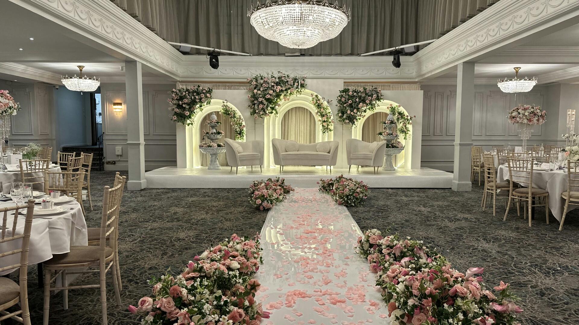 Large Wedding Venues for Hire in Maidstone