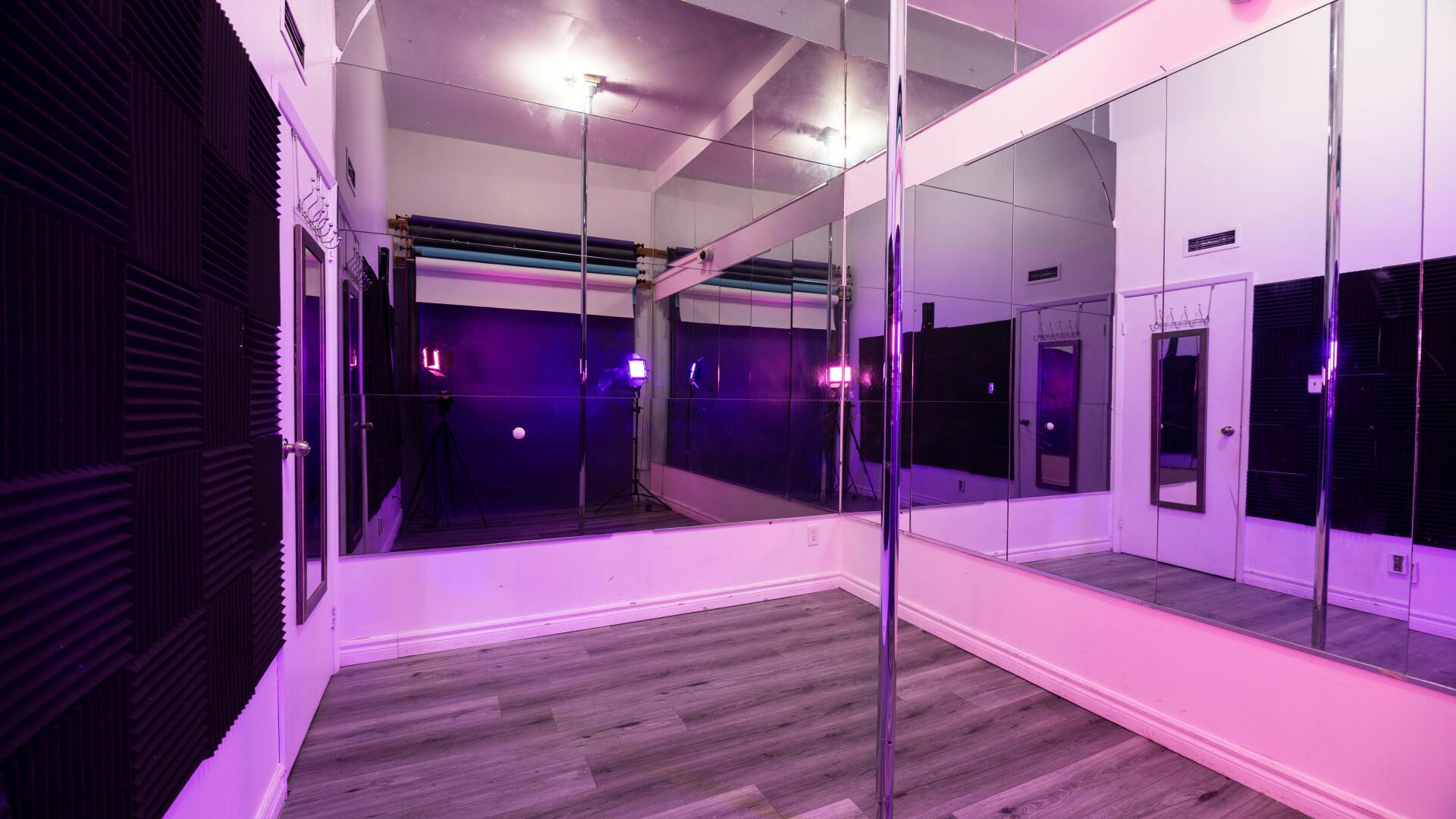 Cheap Dance Studios for Rent in Toronto, ON
