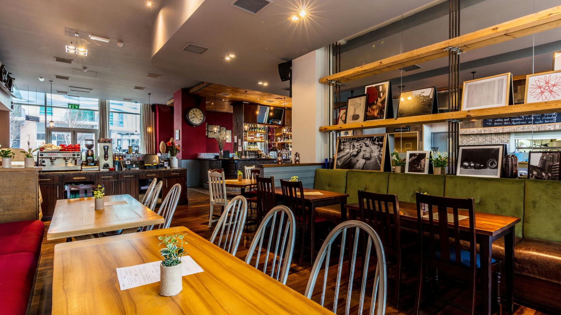 Party Rooms for Rent in Parkdale, Toronto, ON