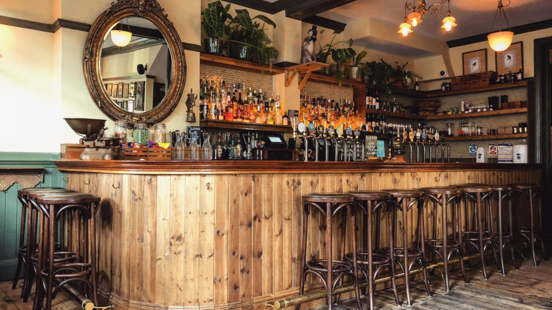 Pubs with Function Rooms for Hire in Leeds