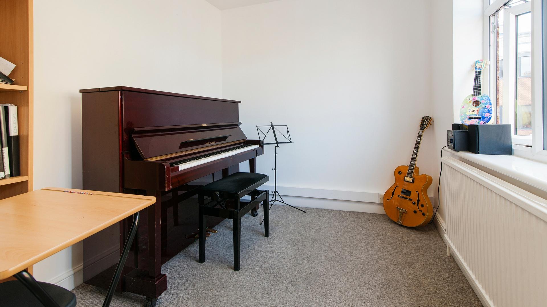 Piano Practice Rooms for Hire in London