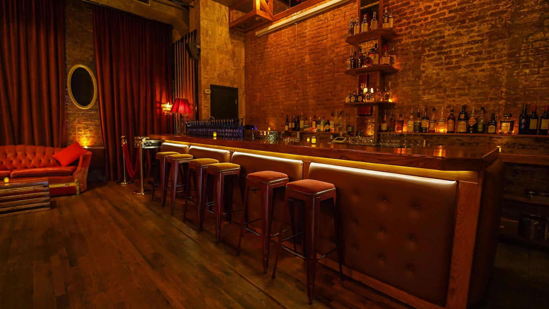 Small Party Venues for Rent in Manhattan, NY