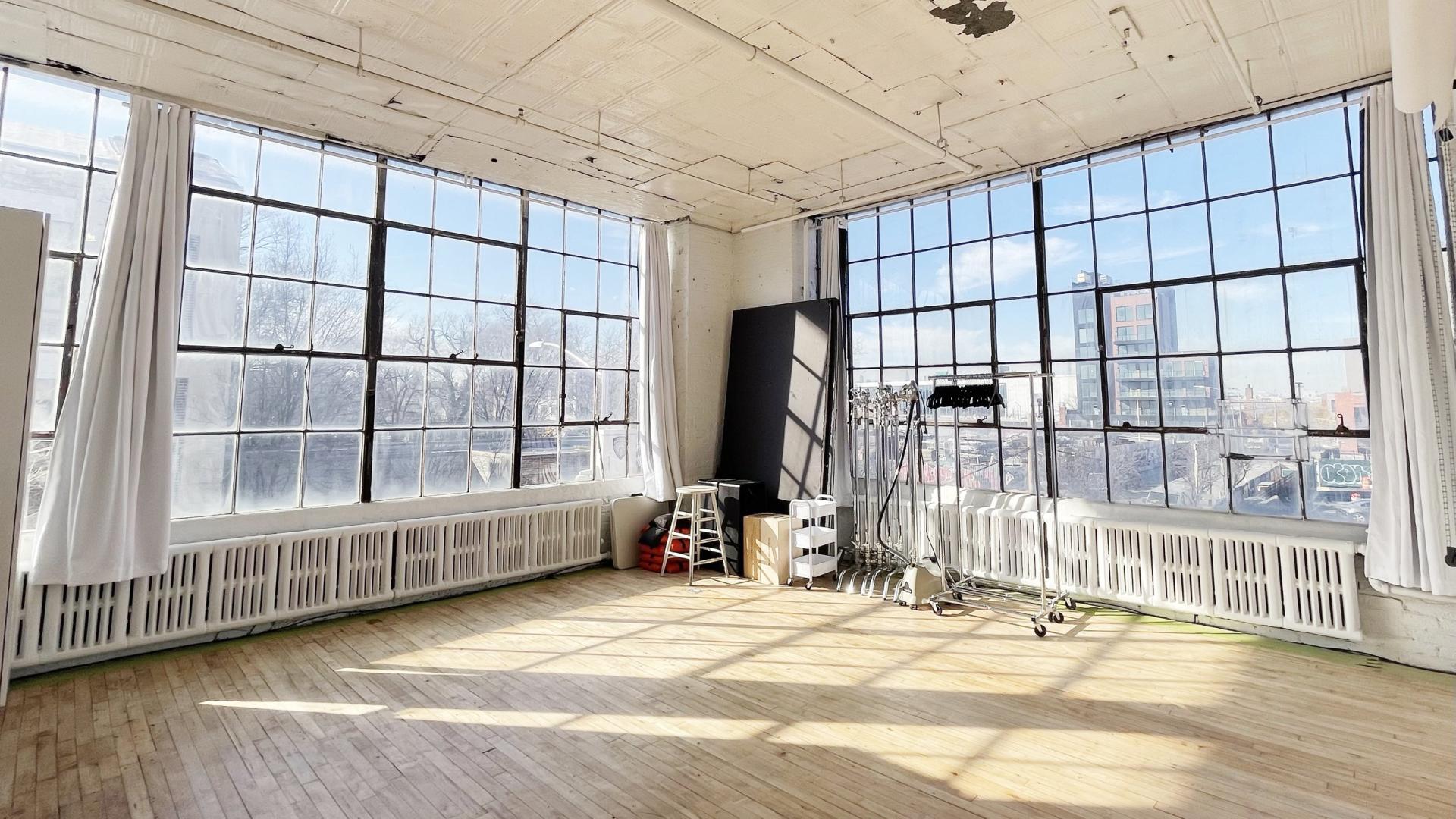 Daylight Studios for Rent in Brooklyn, NY