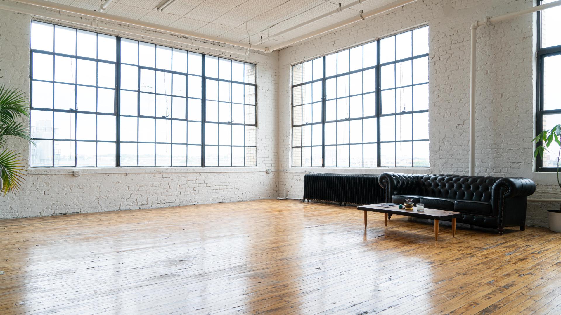 Daylight Studios for Rent in Manhattan, NY