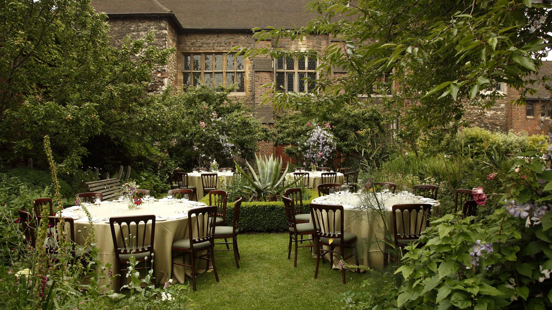 Find your Garden Party Venue in London