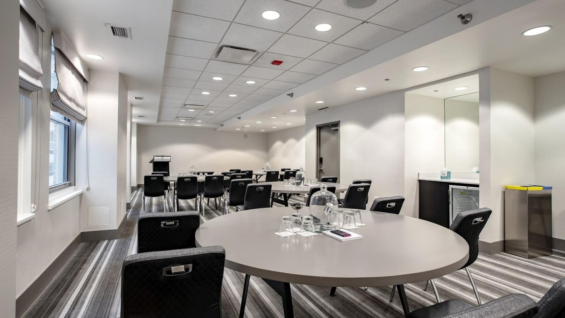 Conference Hotels for Rent in Chicago, IL