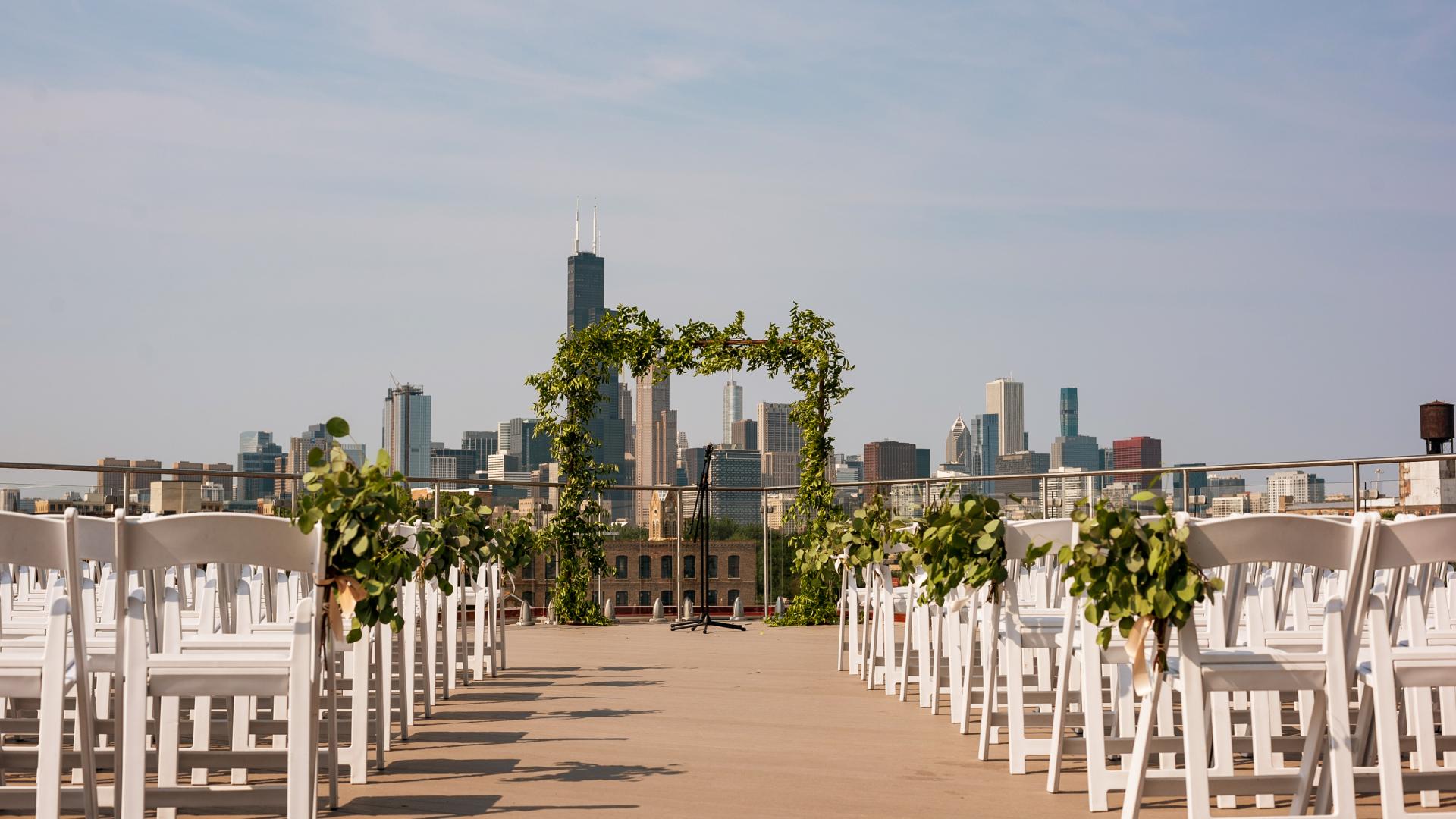 Small Outdoor Venues for Rent in Chicago, IL
