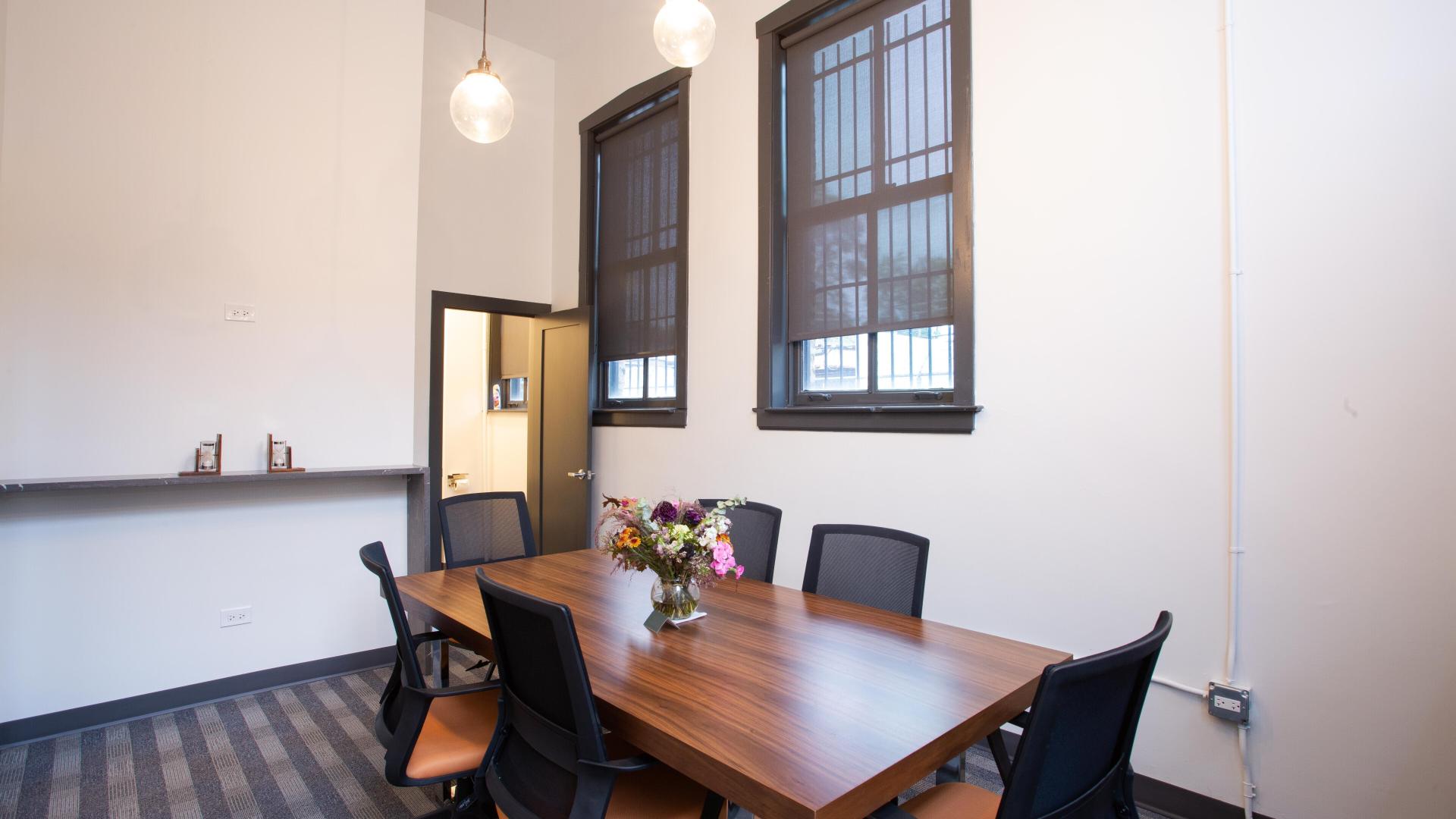 Cheap Meeting Spaces for Rent in Chicago, IL