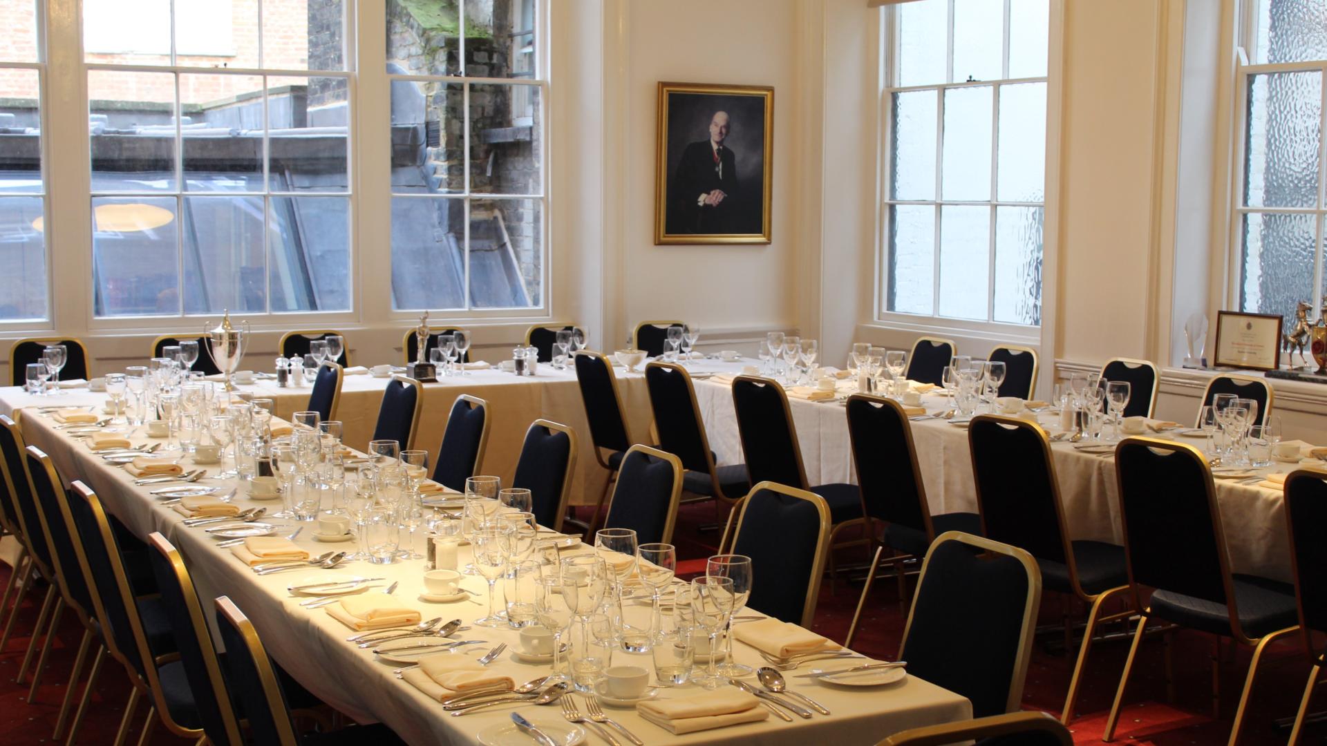 Pubs with Private Dining Rooms for Hire in Bayswater, London