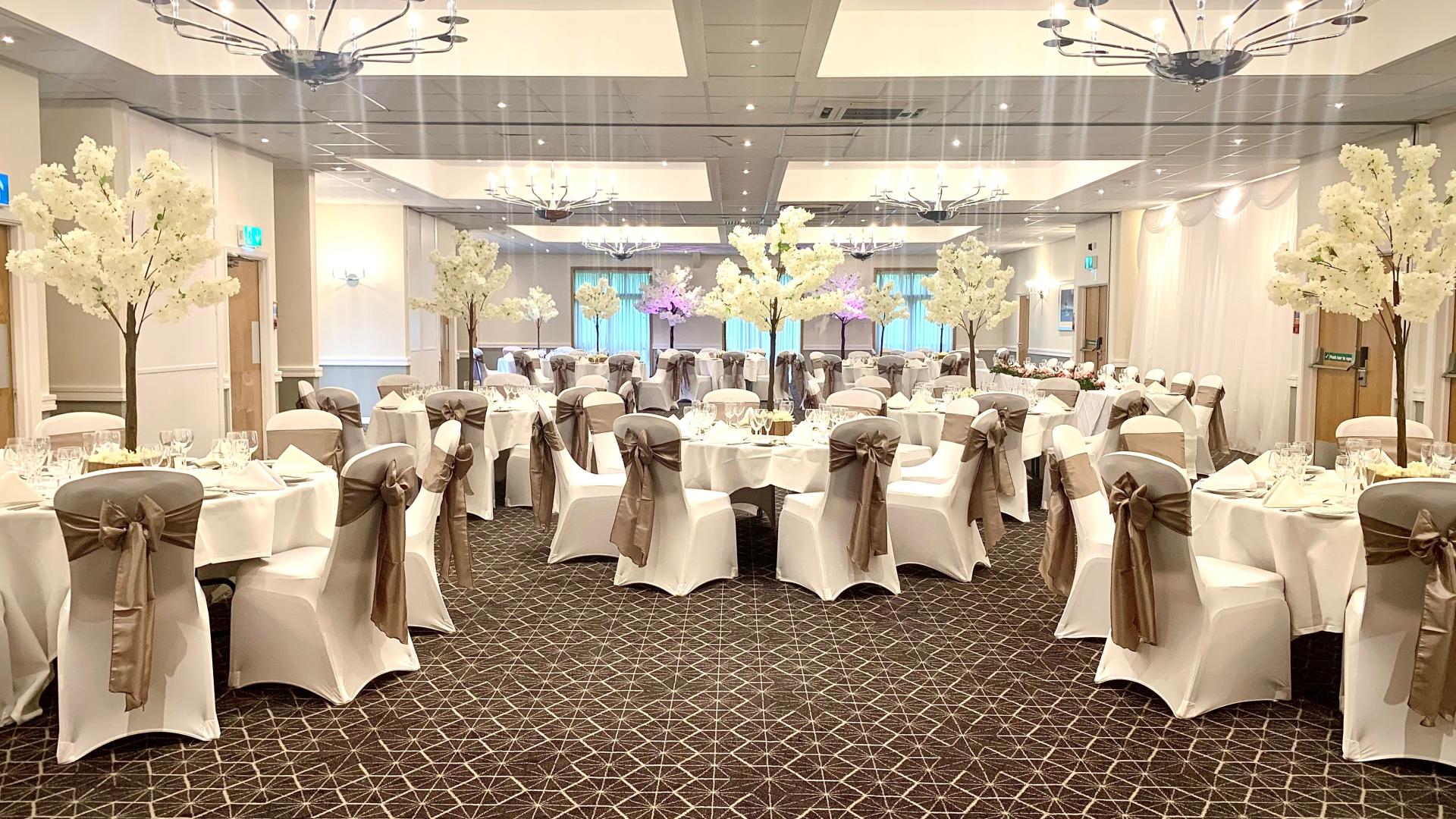 Hotel Wedding Venues for Hire in Buckinghamshire