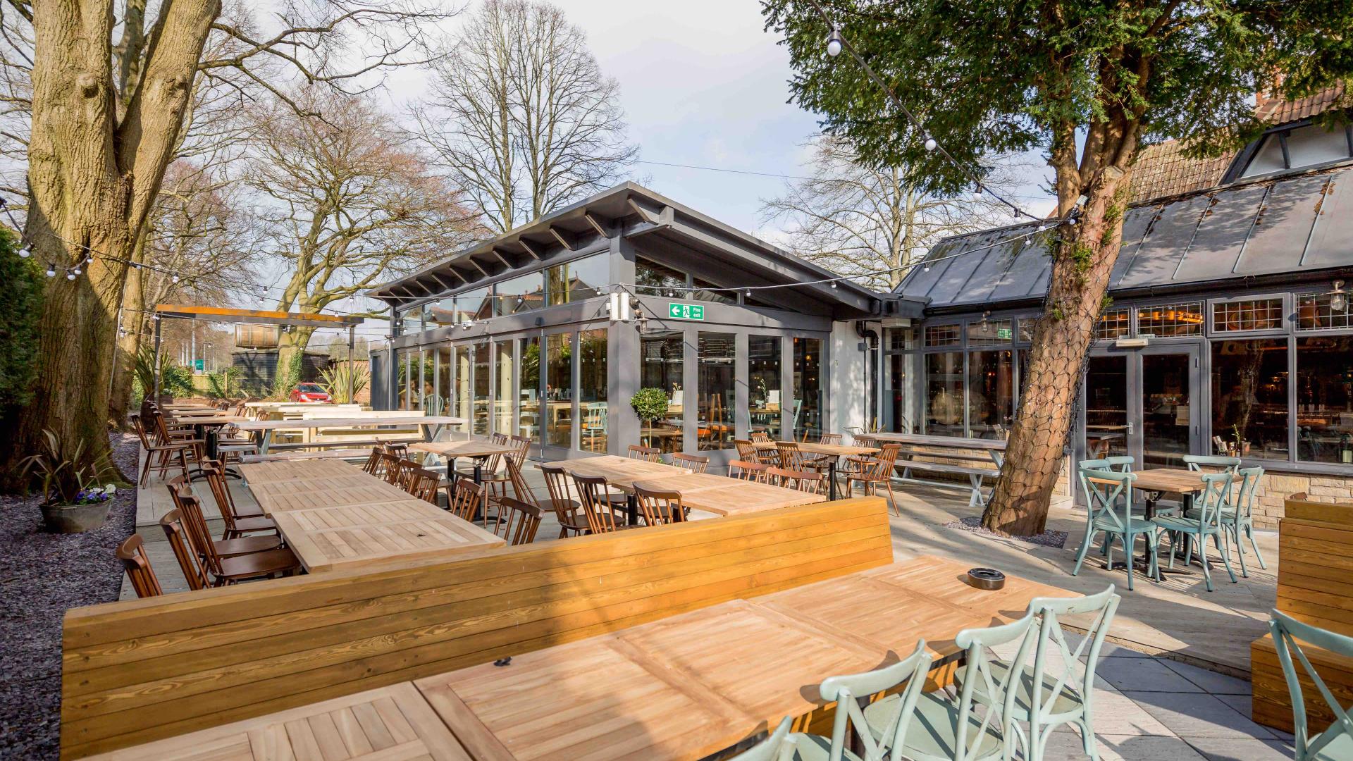 Outdoor Party Venues for Hire in Cardiff