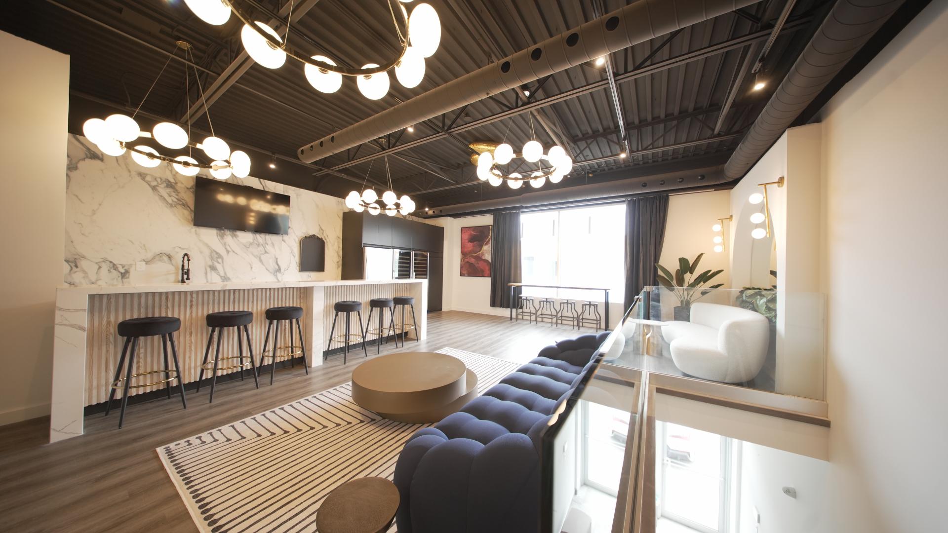 Photo Shoot Locations for Rent in Mississauga, ON