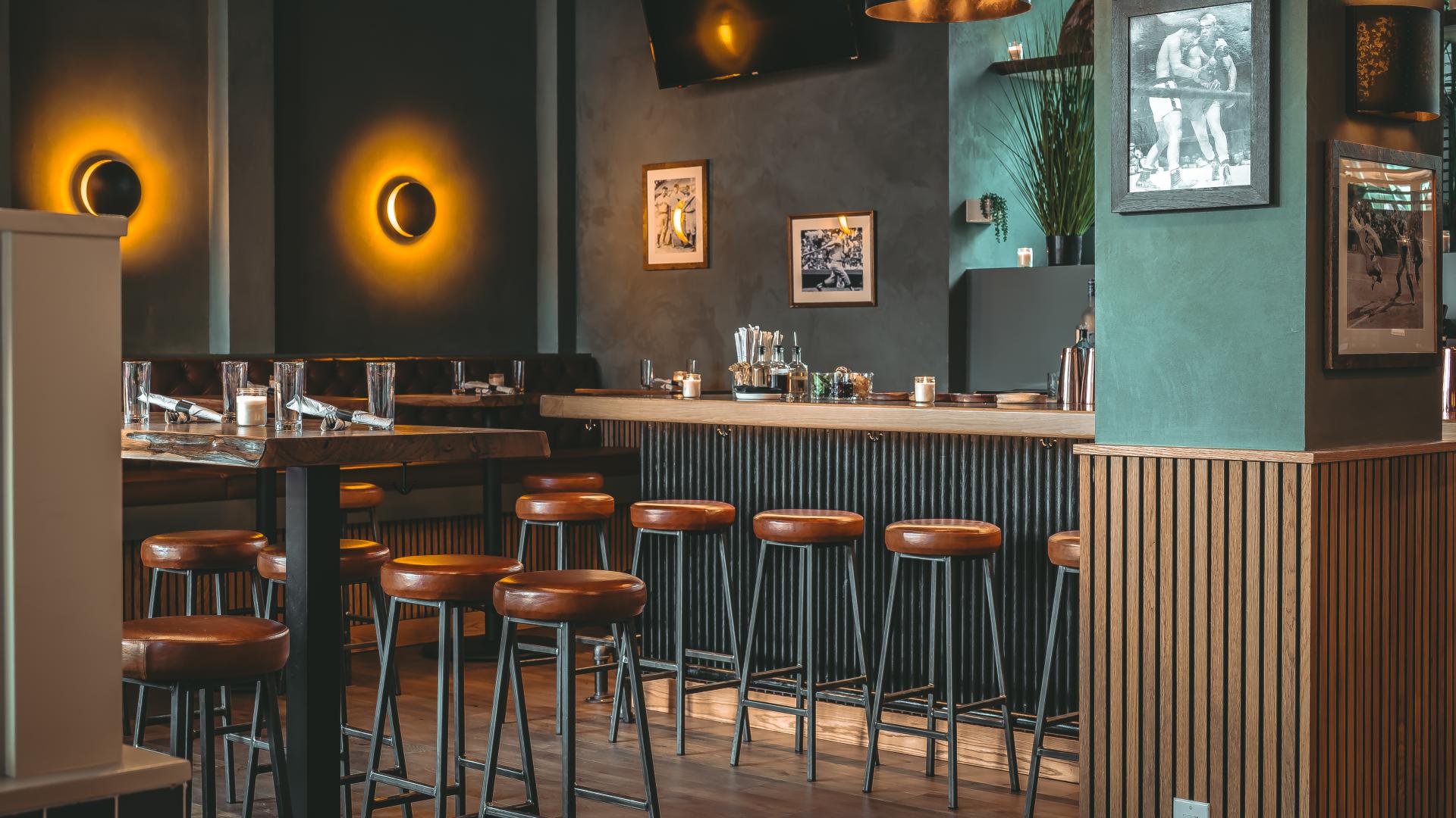 Cocktail Bars for Rent in Manhattan, NY