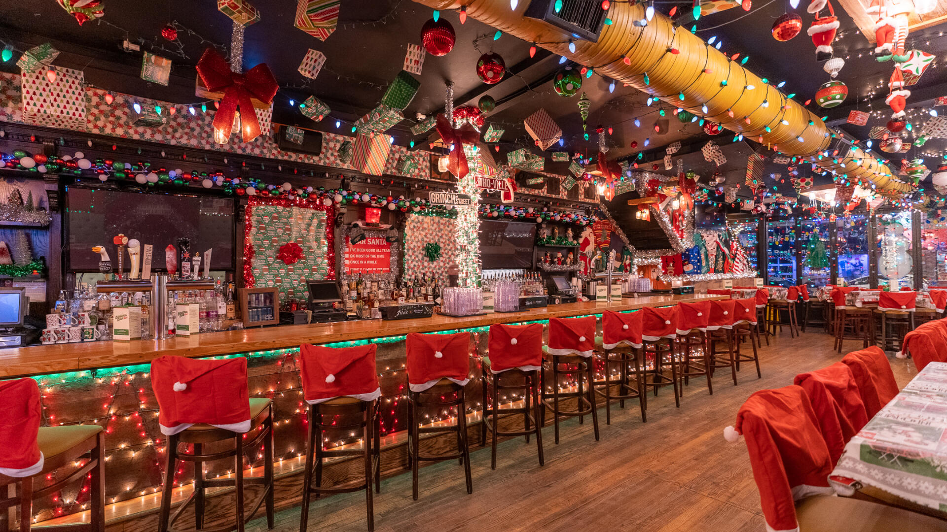 Christmas Bars for Rent in Chicago, IL