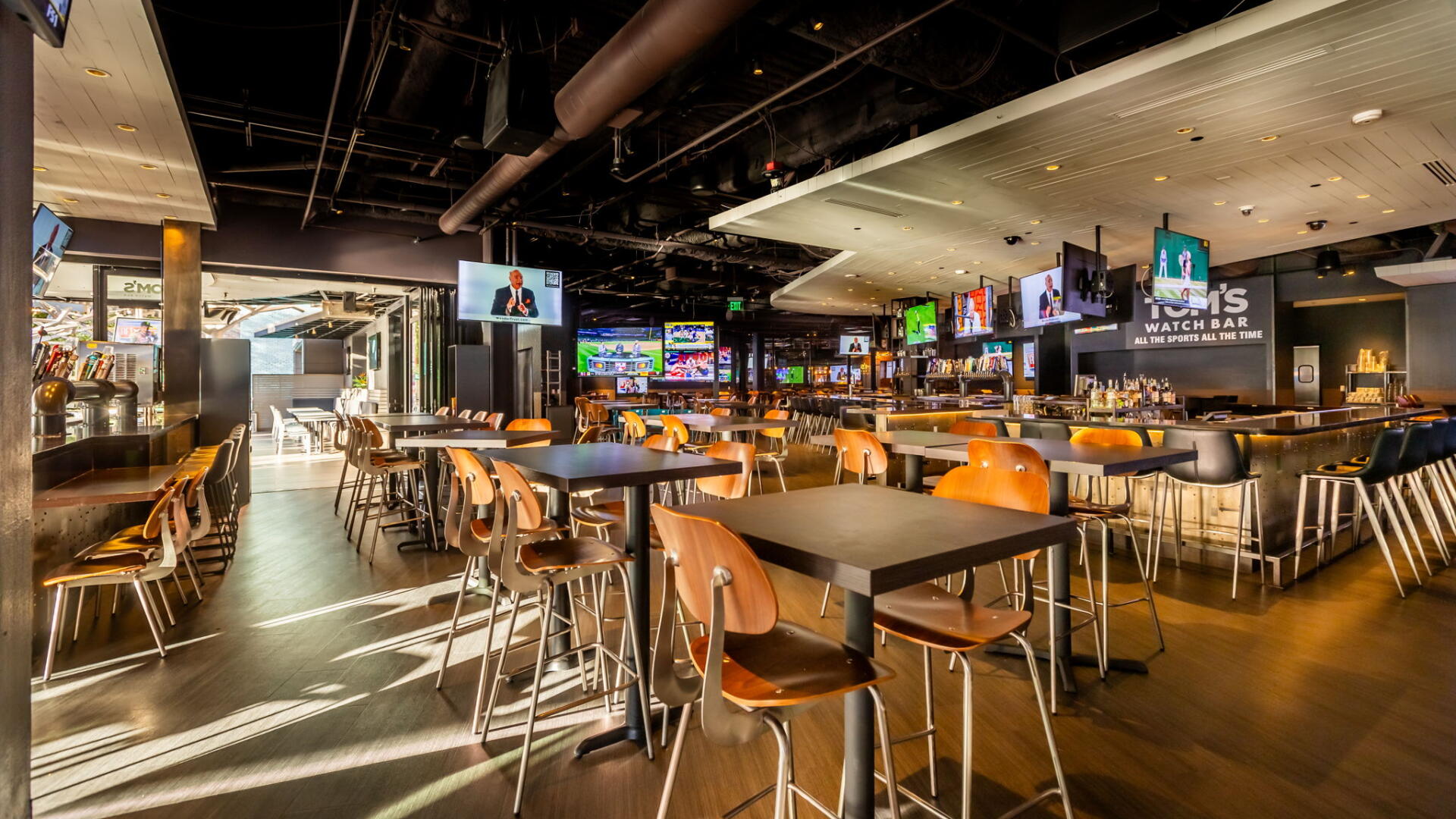 Private Bars for Rent in Paradise, NV