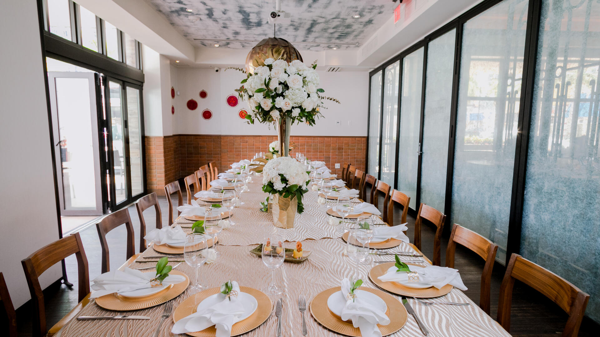 Large Wedding Venues for Rent in Miami, FL