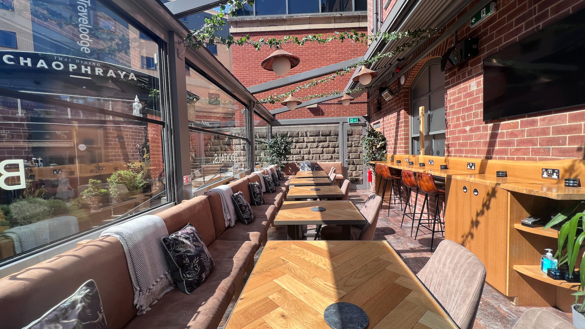 21st Birthday Party Venues for Hire in Leeds