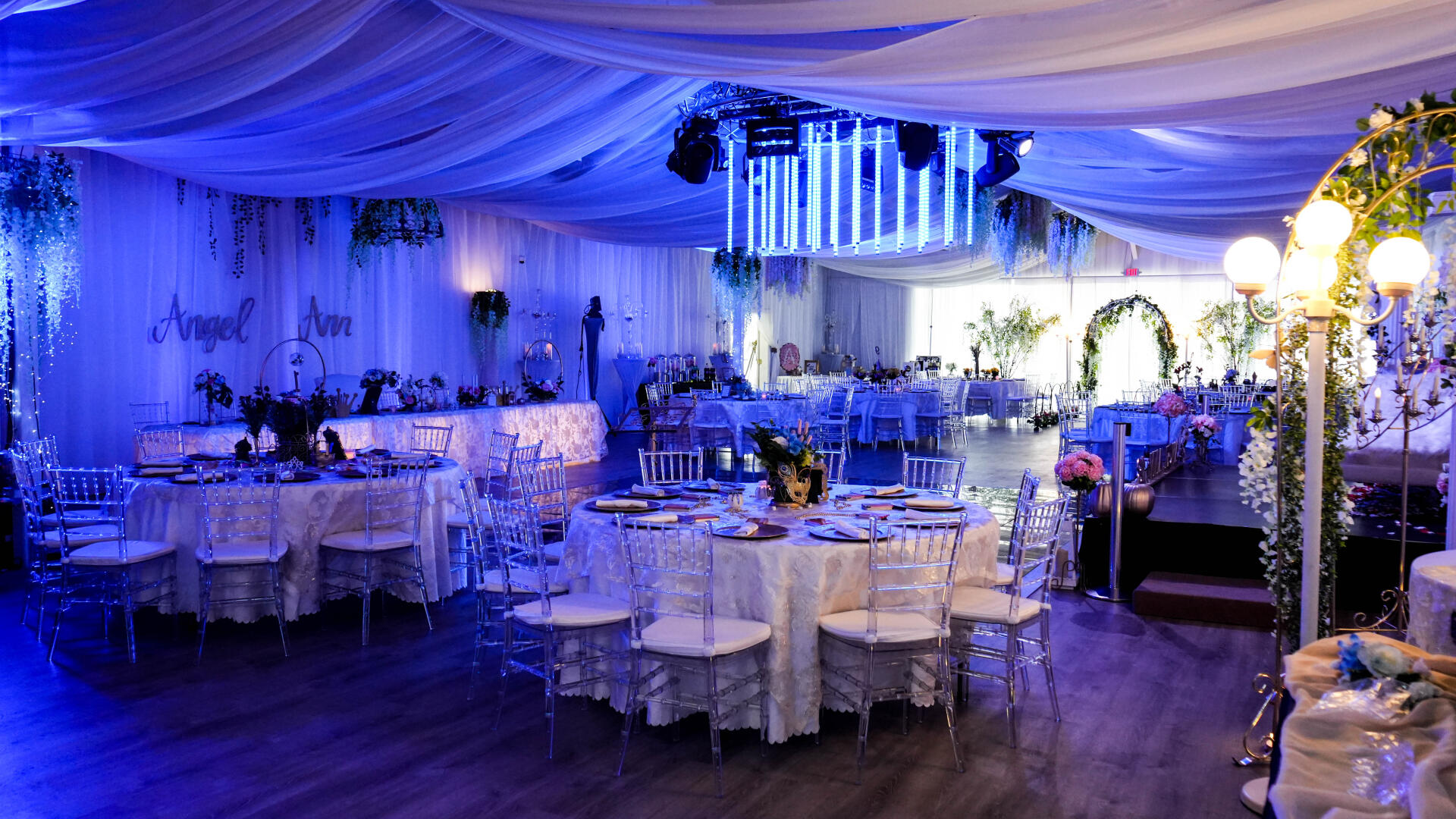 Large Wedding Venues for Rent in Las Vegas, NV