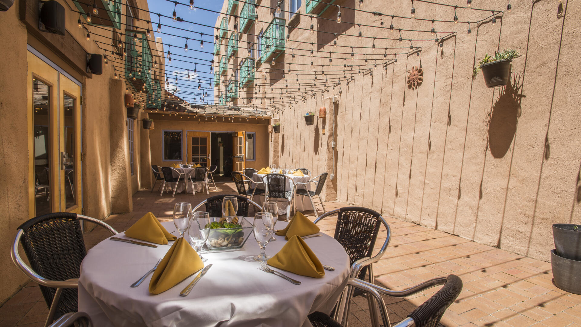 Large Wedding Venues for Rent in Denver, CO