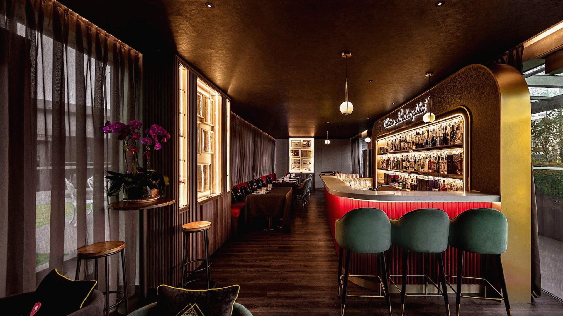 The 16 Best Bars with Private Rooms for Rent in Singapore