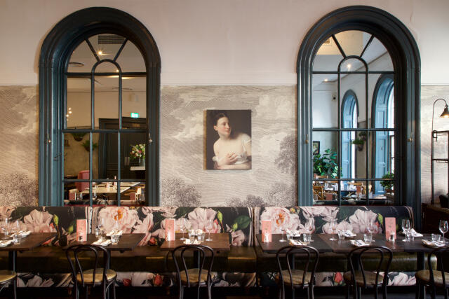 Restaurants with Private Rooms in Dorset