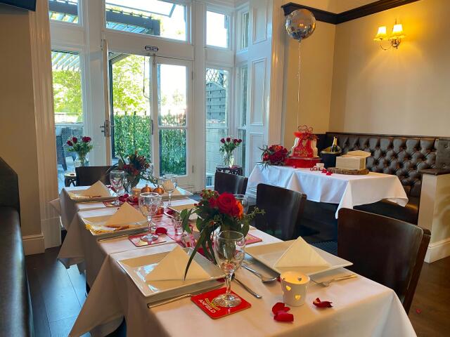 Private Dining Rooms in Newtown