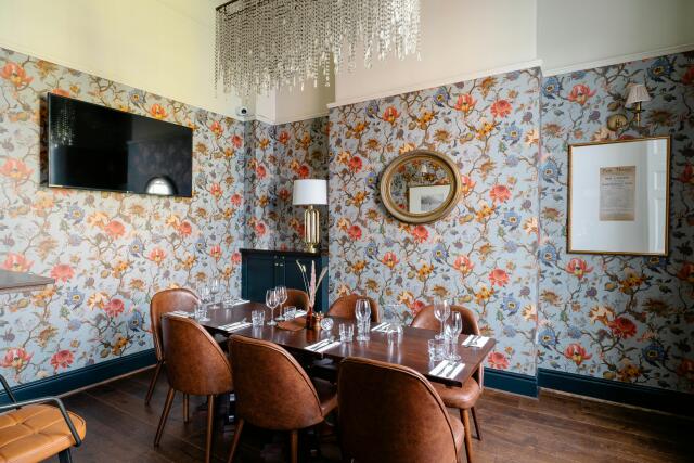 Restaurants with Private Rooms in Princes Street