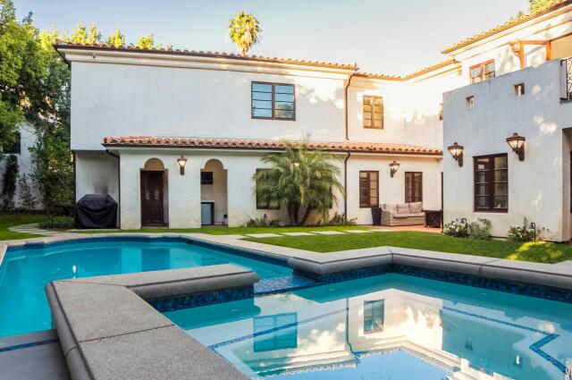 Pool Party Venues in Los Angeles, CA